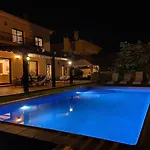 Jaruco Lux Piscina Privada Familiar Bbq Aire Acondicionado